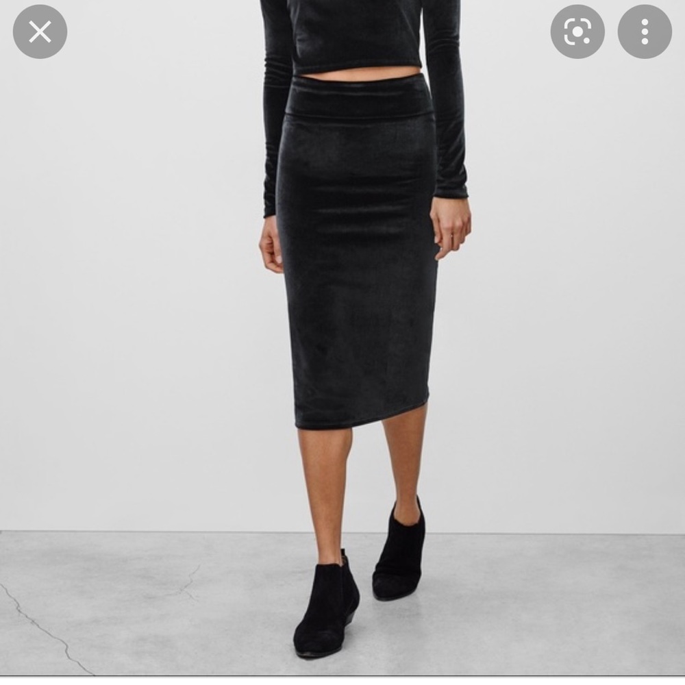 Wilfred Free Velvet Midi Skirt